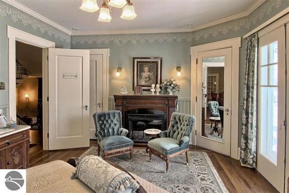 230 Wellington Street, Traverse City, MI 49686